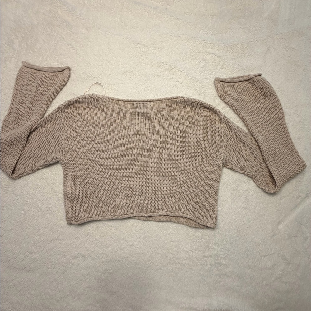 Streetwear Society Beige Off-The-Shoulder Cropped Sweater
